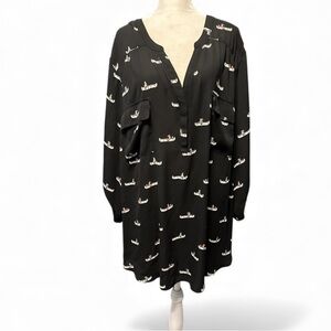 Torrid Harper plus size Black top  with boat Print size 6